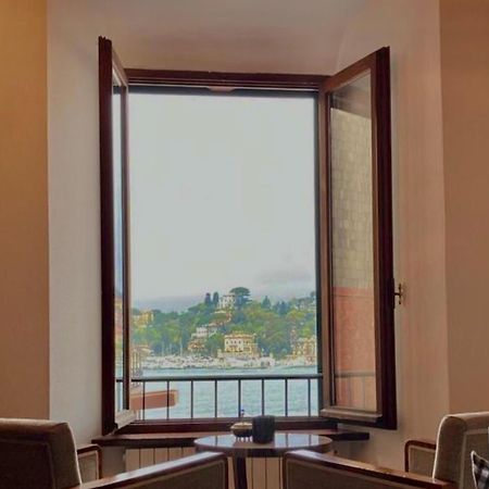 City Apartment On The Beach Rapallo Exterior photo