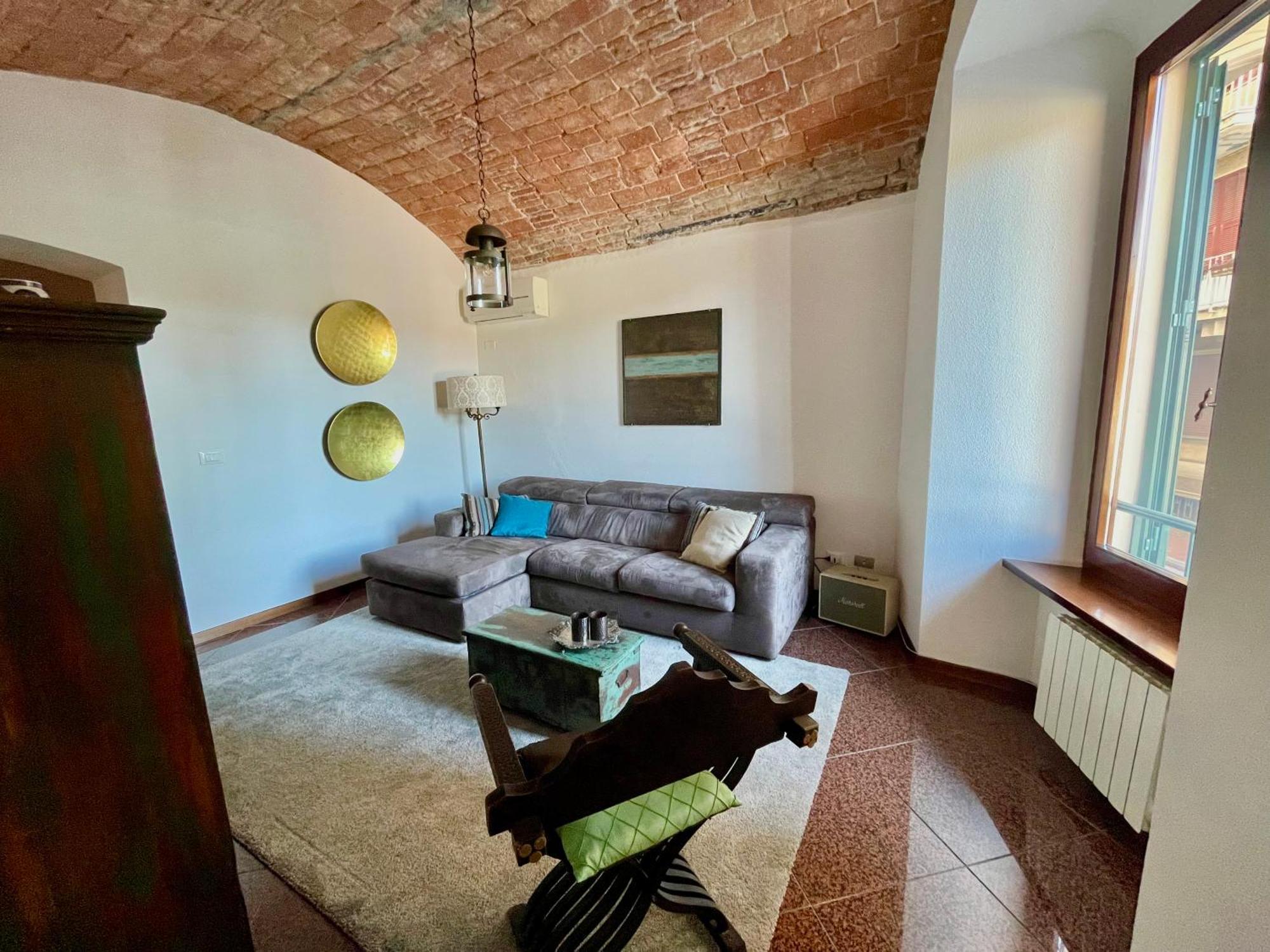 City Apartment On The Beach Rapallo Exterior photo